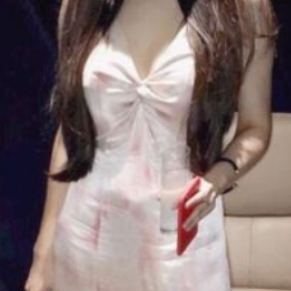 Tye dye midi dress by zara. Worn twice. Very good quality material - Picture 2 of 4